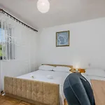 Appartement Cozy In With Wifi Jurandvor